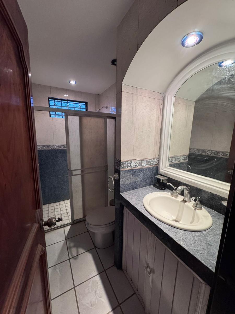 casa-abajo-del-valor-avaluo-en-nuevo-culiacan - Vista 27