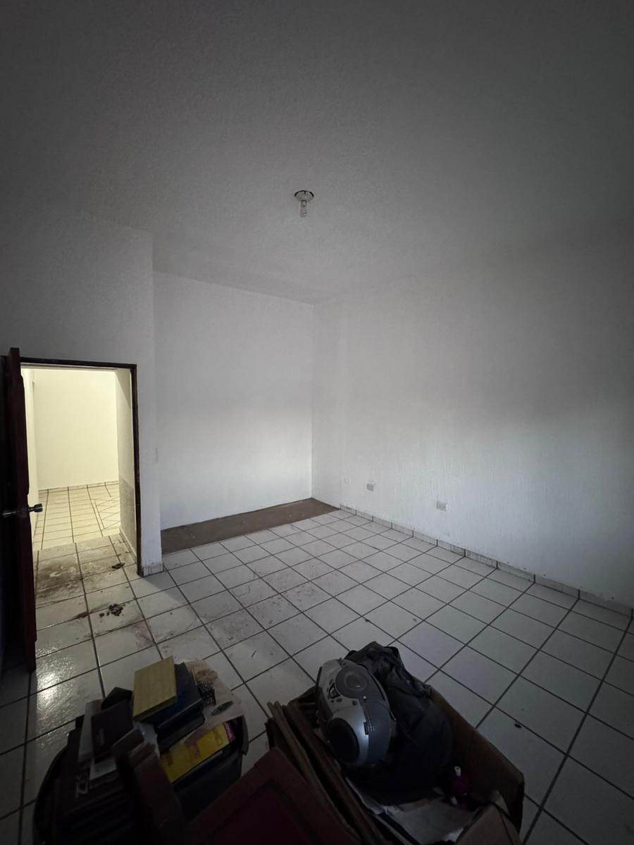 casa-abajo-del-valor-avaluo-en-nuevo-culiacan - Vista 8
