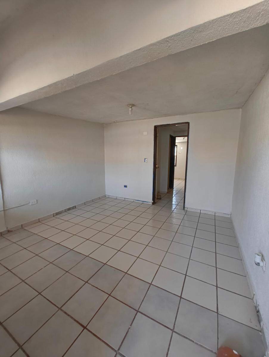 casa-de-2-pisos-en-infonavit-barrancos-culiacan - Vista 12