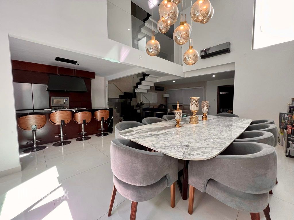 Casa de Lujo en Venta Privada con Alberca AMORADA - Foto 1