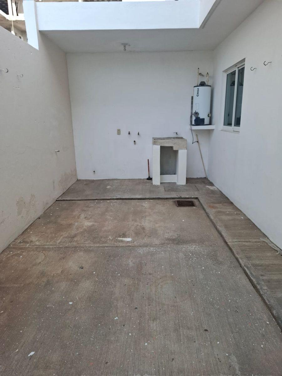 casa-de-venta-en-rincon-de-los-girasoles-en-fracc-rincon-de- - Vista 14