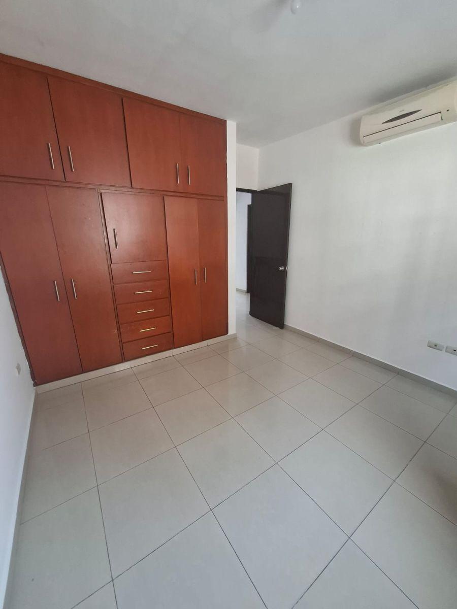 casa-de-venta-en-rincon-de-los-girasoles-en-fracc-rincon-de- - Vista 18