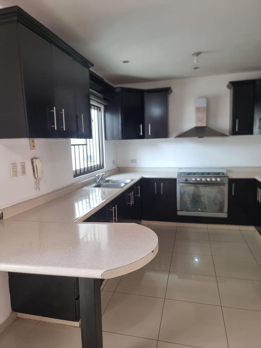 casa-de-venta-en-rincon-de-los-girasoles-en-fracc-rincon-de- - Vista 9