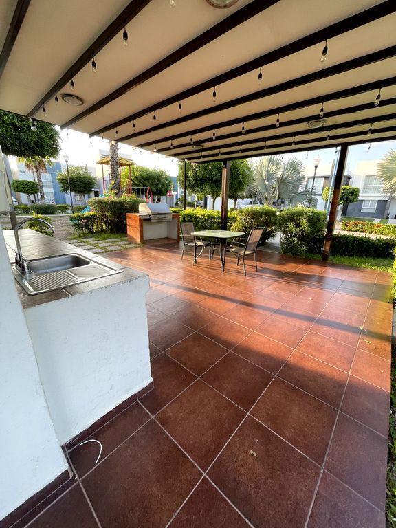 Casa en Bosques del Rey Br56