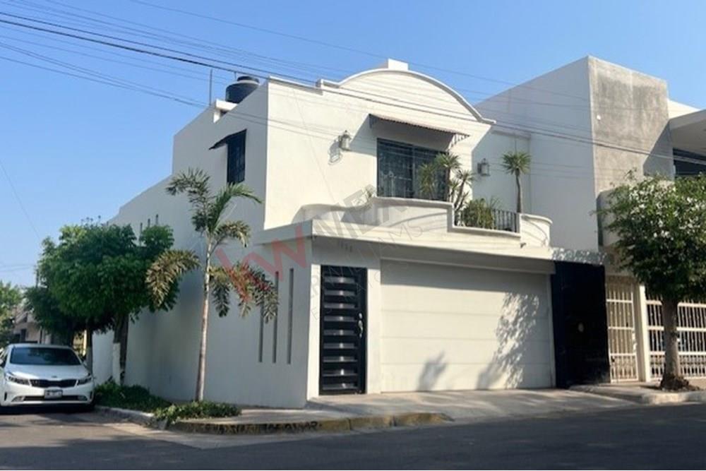 Casa en Fraccionamiento Canaco