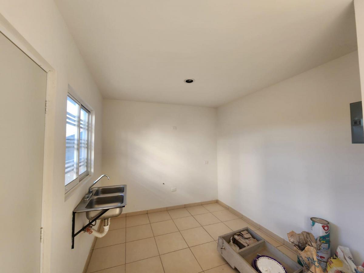 casa-en-fraccionamiento-hacienda-los-huertos - Vista 7