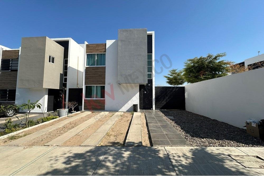 Casa en Fraccionamiento Los Angeles