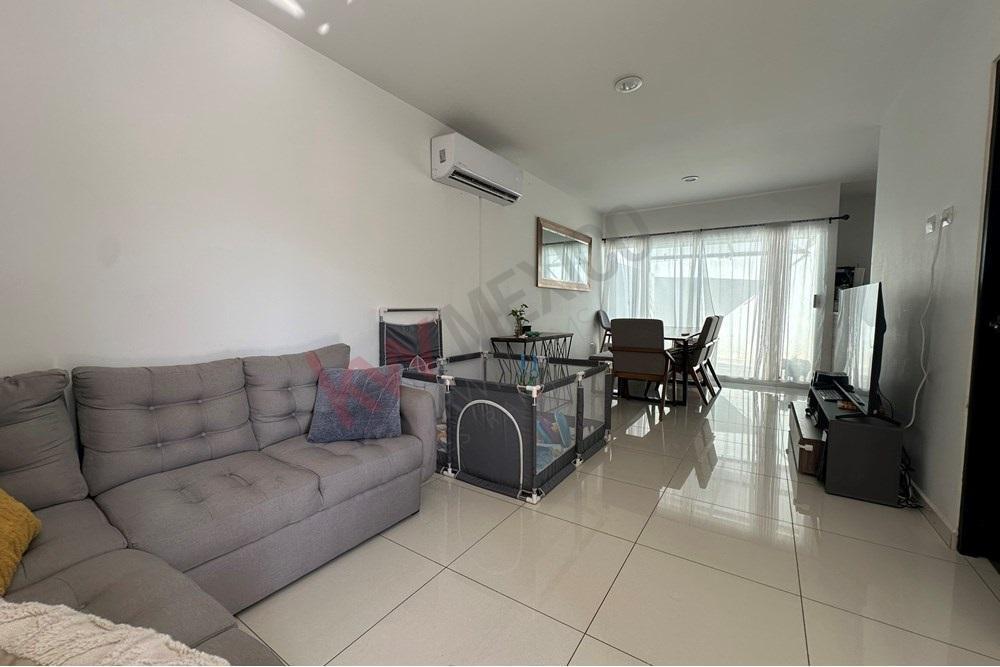 Casa en Fraccionamiento Los Angeles