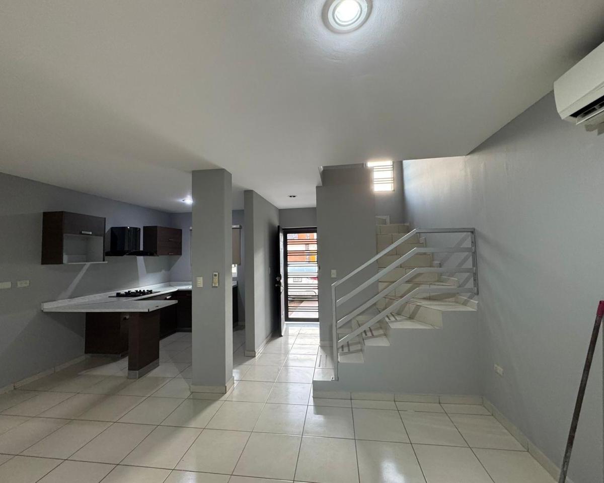 Casa en Privada Monaco, Paseos del Rey