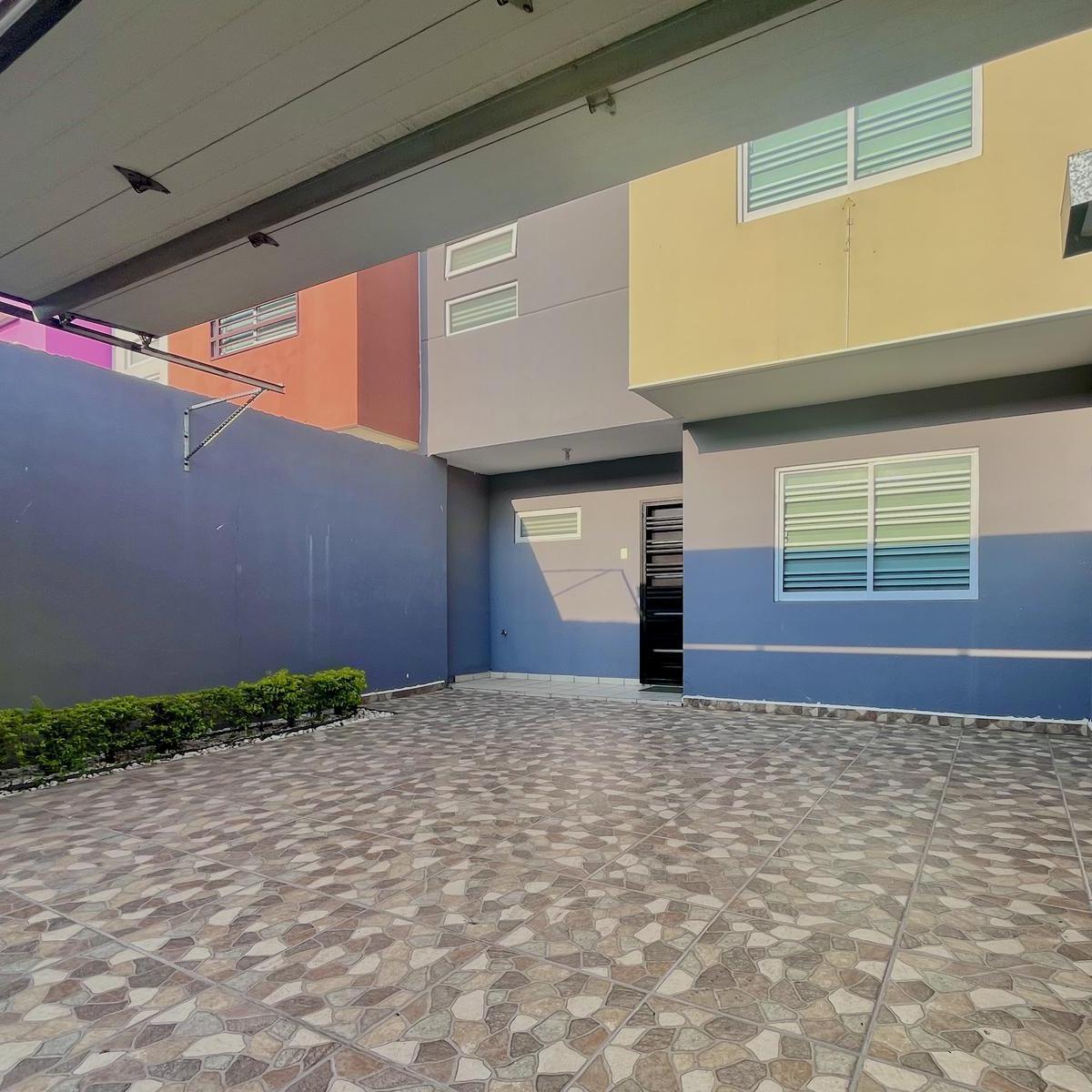 Casa en Renta en Valle Alto A2