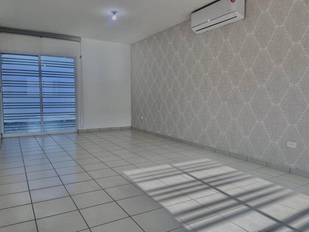 casa-en-renta-en-valle-alto-a2 - Vista 7