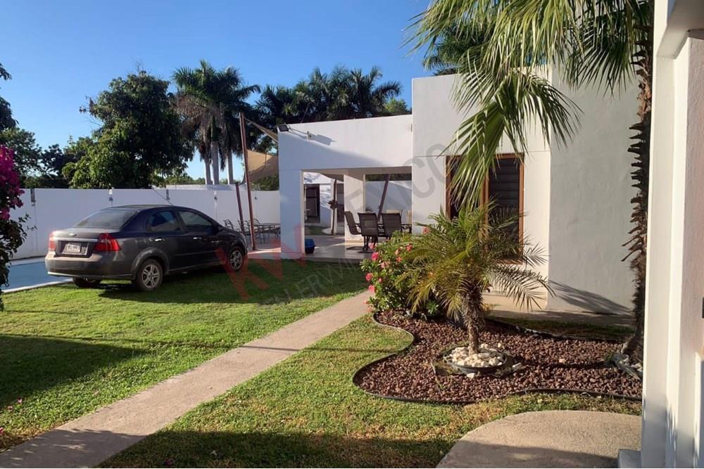 Casa en Residencial Los Olivos