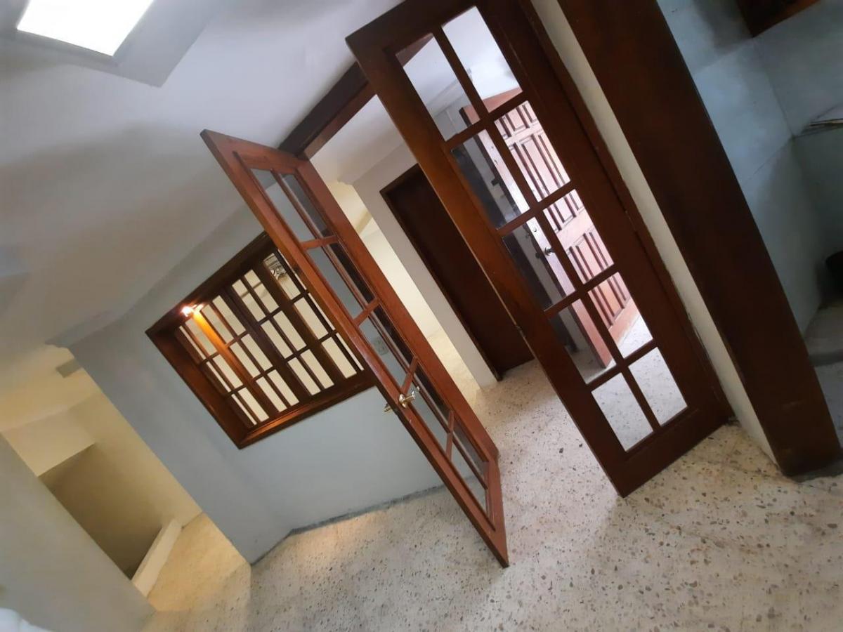 casa-en-venta-6-recamaras-culiacan - Vista 9