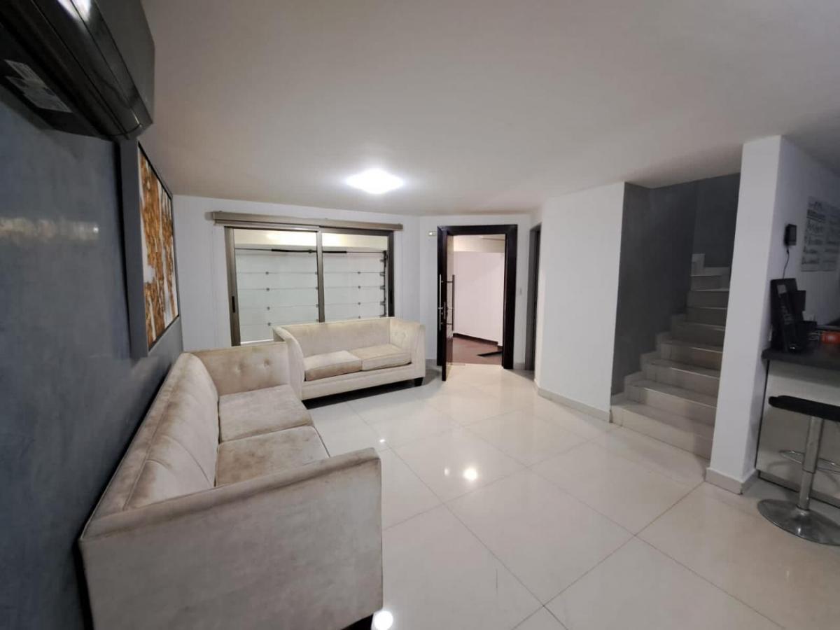 casa-en-venta-en-el-fracc-los-almendros-culiacan-sinaloa - Vista 11