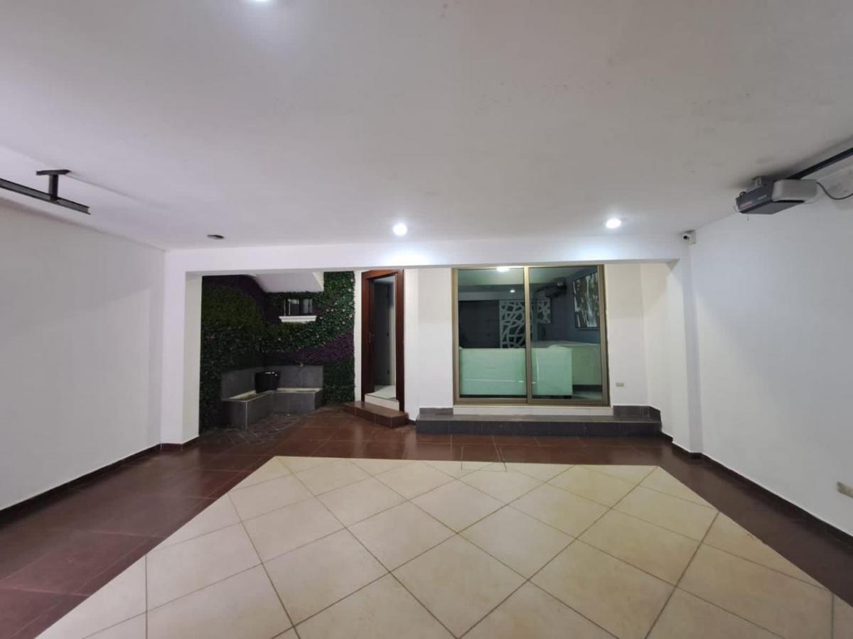 casa-en-venta-en-el-fracc-los-almendros-culiacan-sinaloa - Vista 21