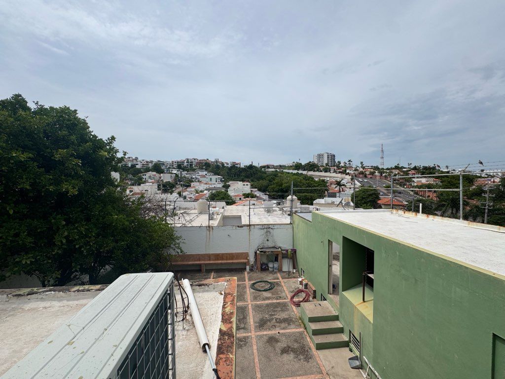 casa-en-venta-en-fracc-colinas-de-san-miguel - Vista 24