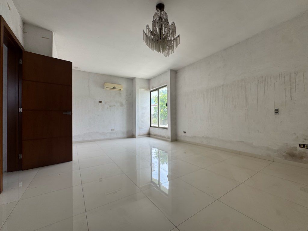casa-en-venta-en-fracc-colinas-de-san-miguel - Vista 25