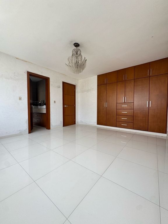 casa-en-venta-en-fracc-colinas-de-san-miguel - Vista 30