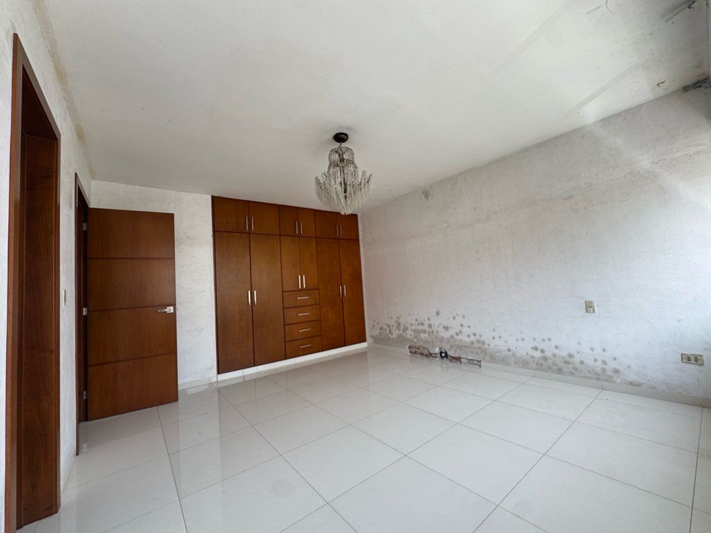 casa-en-venta-en-fracc-colinas-de-san-miguel - Vista 33