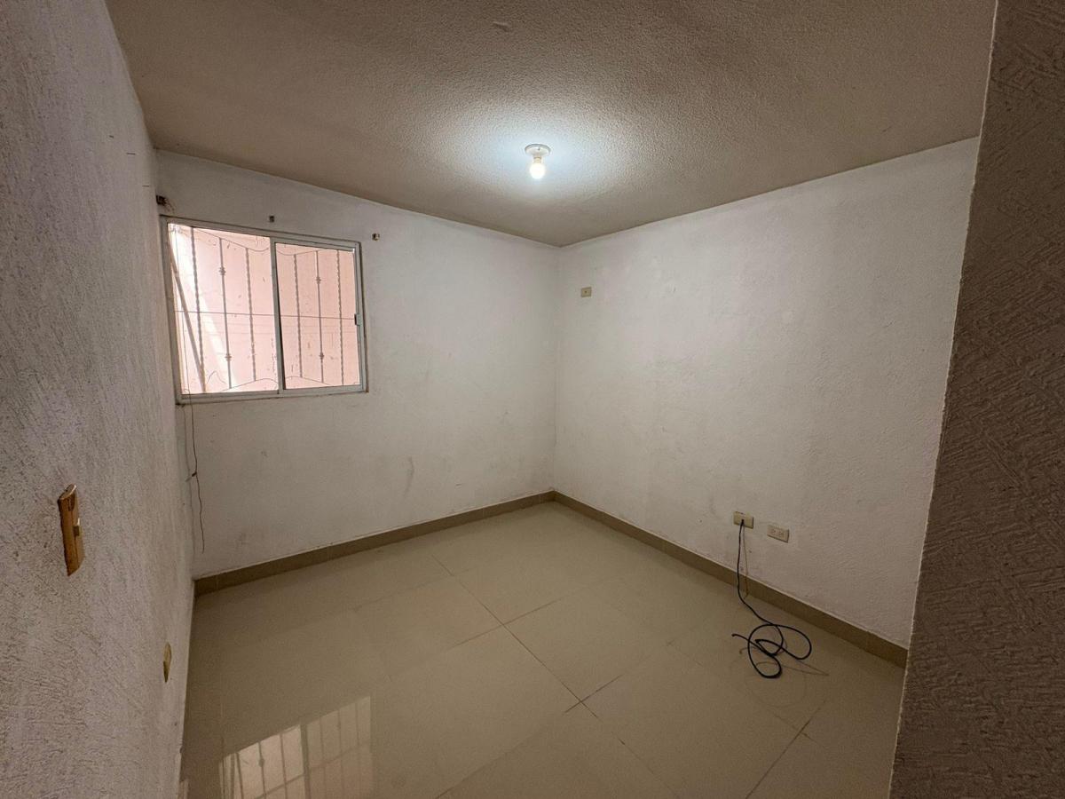 casa-en-venta-en-lomas-de-san-isidro-con-cochera-techada-zon - Vista 12