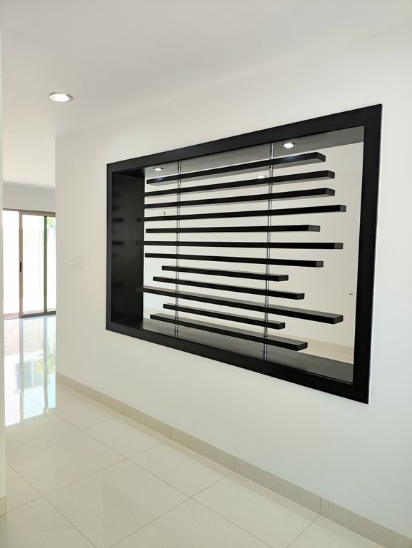 casa-en-venta-en-privada-con-excedente-4-recamaras-sector-la-conquista - Vista 21