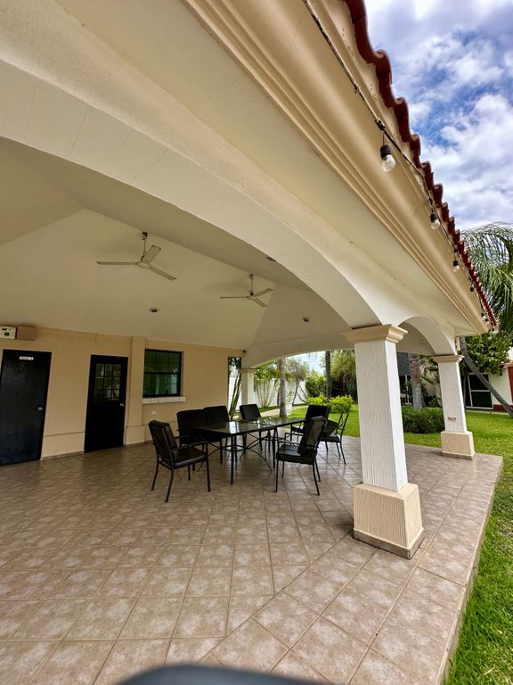 casa-en-venta-en-quinta-americana-sector-las-quintas - Vista 30