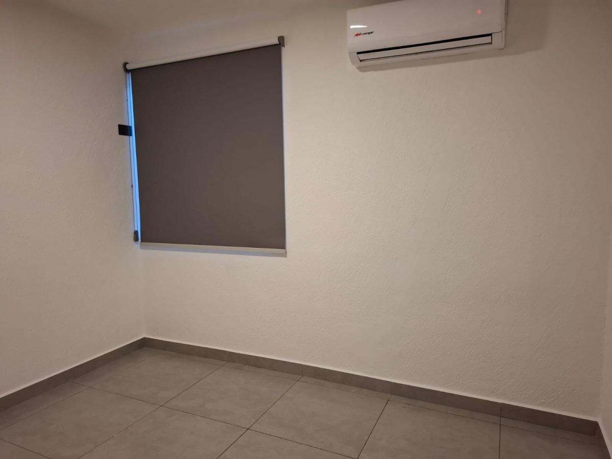 casa-en-venta-en-villas-del-rio-elite-zona-norte-culiacan-si - Vista 11