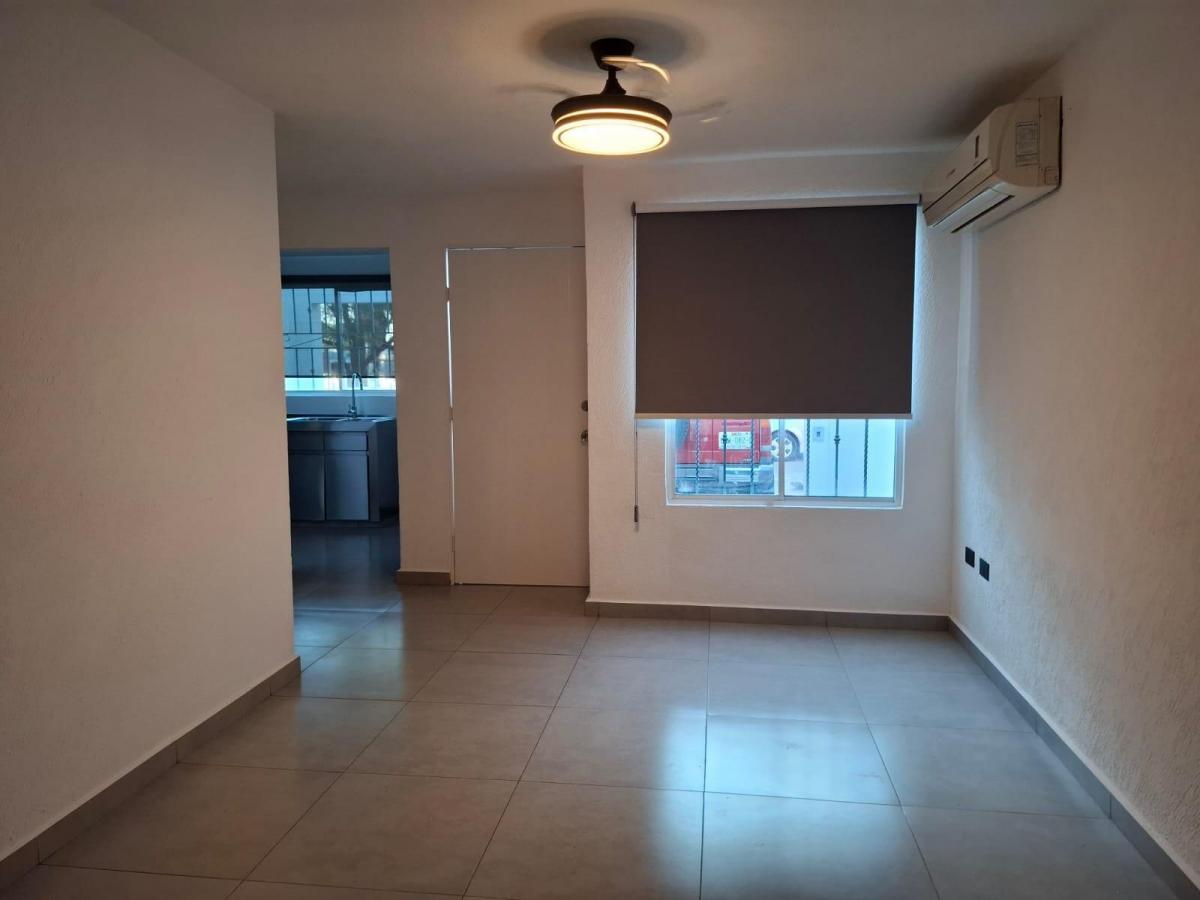 casa-en-venta-en-villas-del-rio-elite-zona-norte-culiacan-si - Vista 12