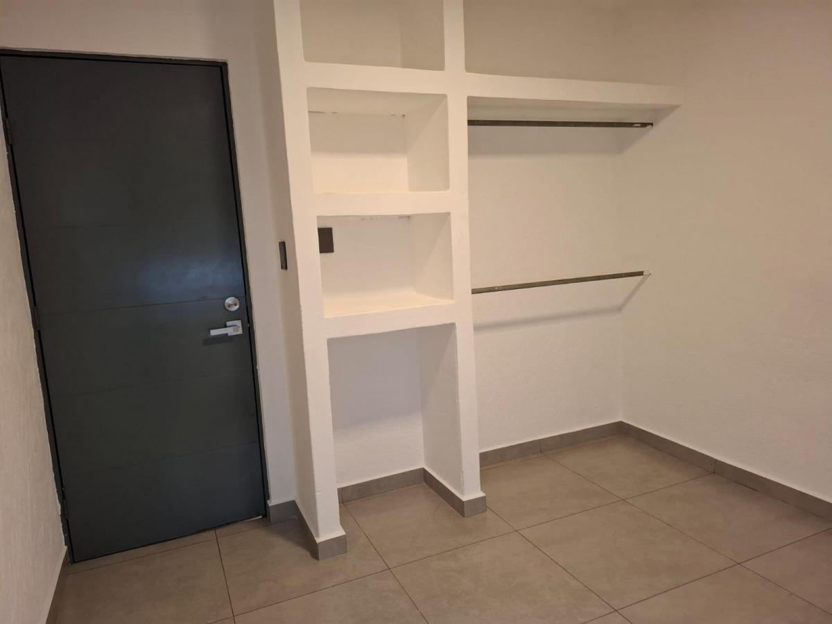 casa-en-venta-en-villas-del-rio-elite-zona-norte-culiacan-si - Vista 20