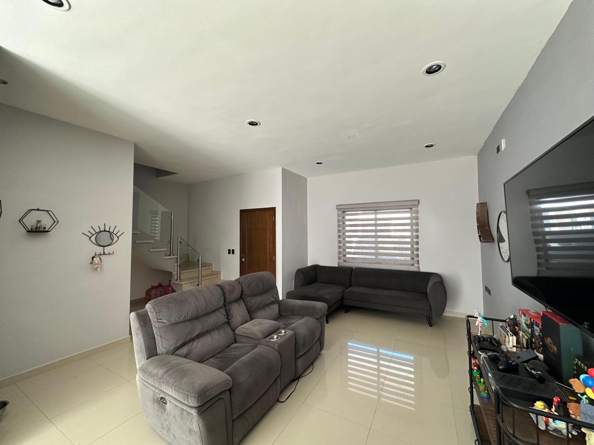 casa-en-venta-real-del-valle - Vista 9