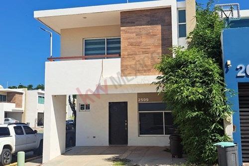 Casa en Venta Residencial Amorada