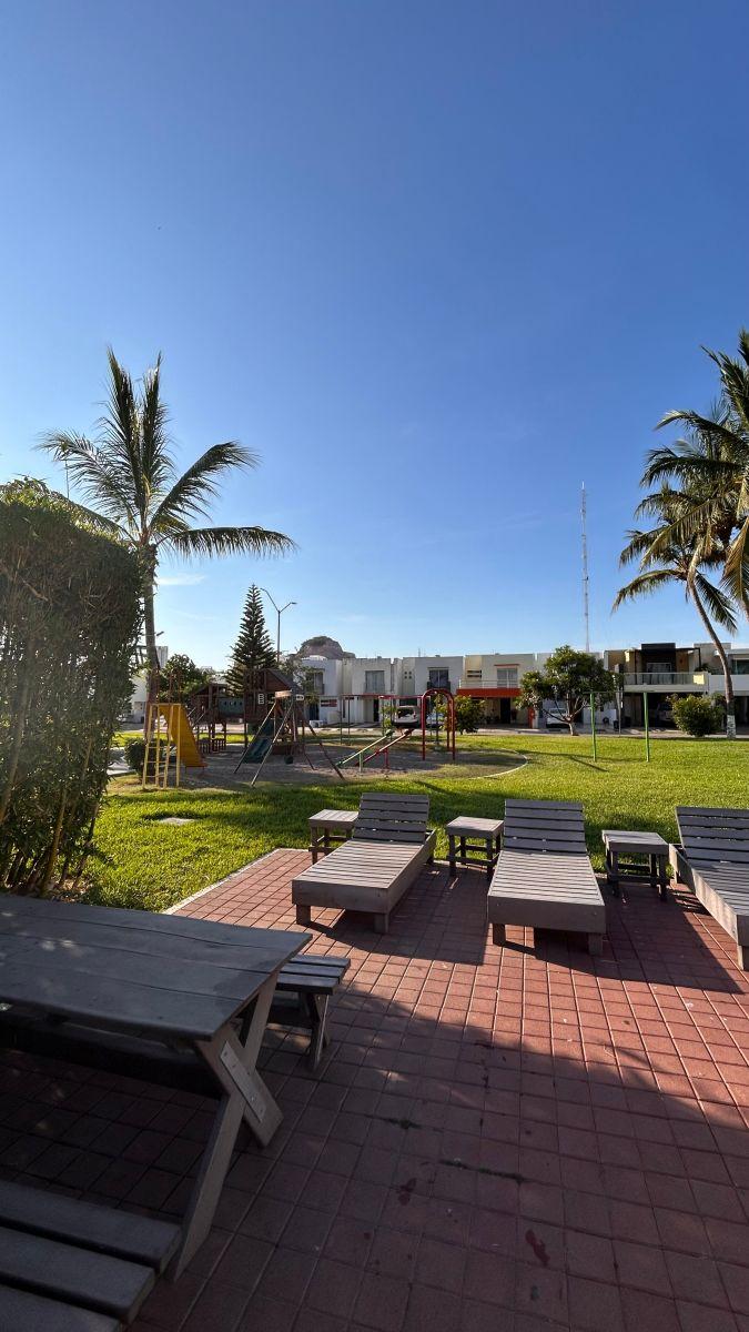 casa-en-venta-residencial-con-alberca-en-real-del-valle-maza - Vista 17