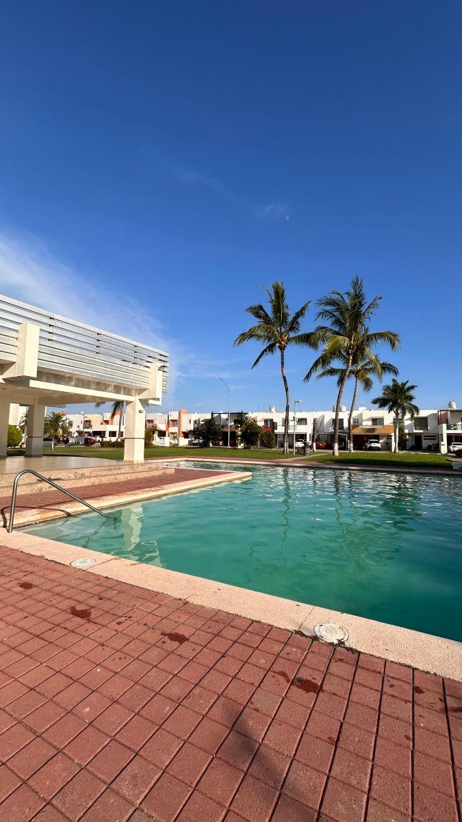 casa-en-venta-residencial-con-alberca-en-real-del-valle-maza - Vista 18