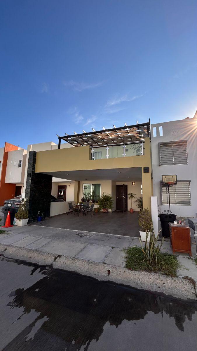 casa-en-venta-residencial-con-alberca-en-real-del-valle-maza - Vista 6