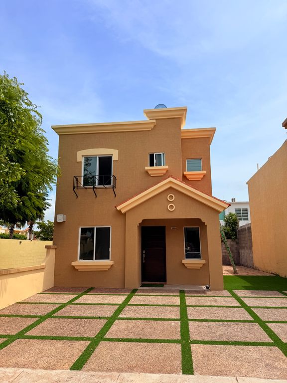 casa-en-venta-terreno-excedente-stanza-valle-alto - Vista 2