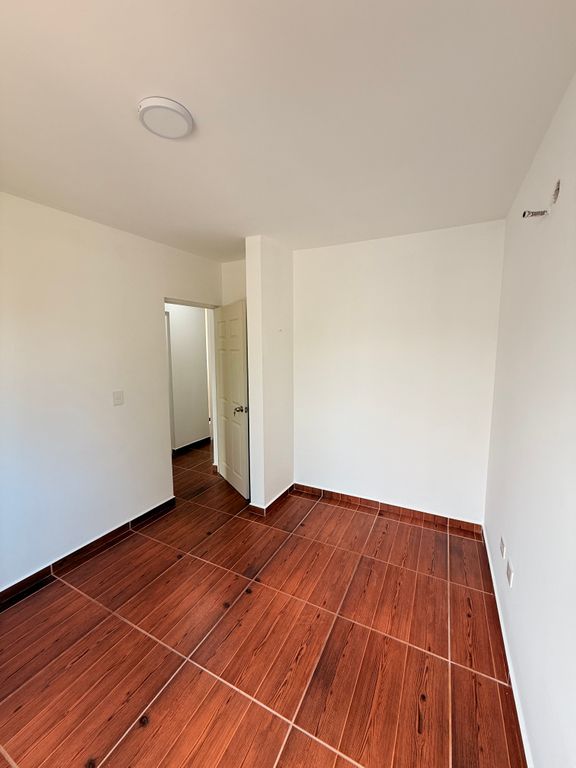 casa-en-venta-terreno-excedente-stanza-valle-alto - Vista 9