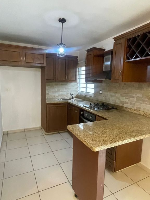 casa-en-venta-y-renta-en-carpatos-en-valle-alto-en-culiacan-sinaloa - Vista 9