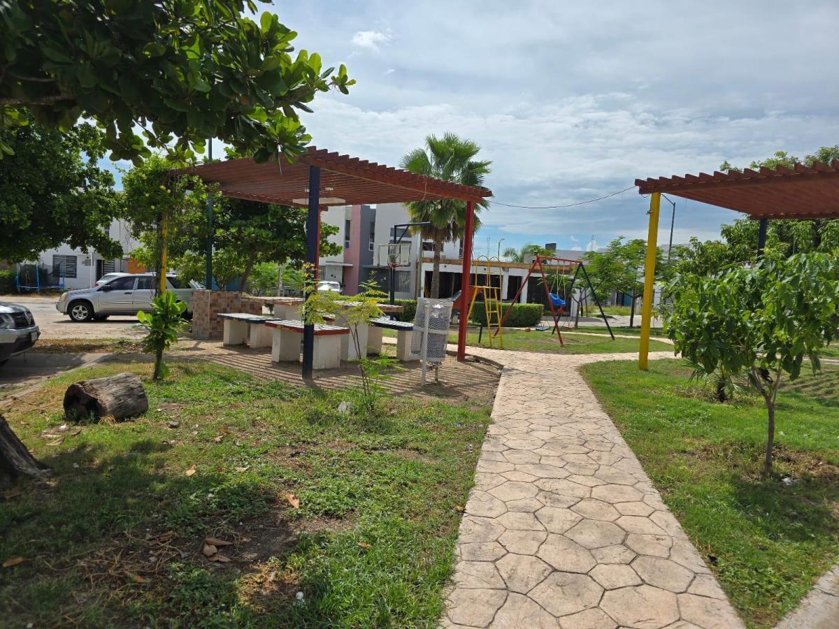 casa-fraccionamiento-zona-dorada - Vista 21