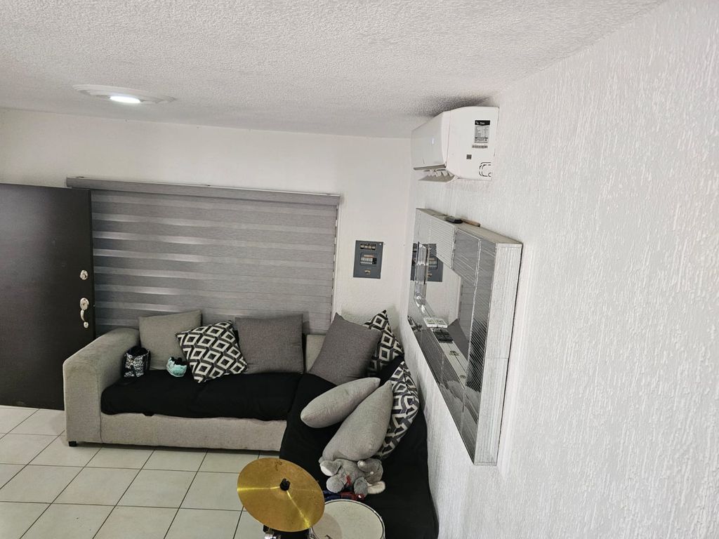 casa-venta-casa-en-venta-bugambilias-zona-aeropuert-pYowL0a - Vista 14