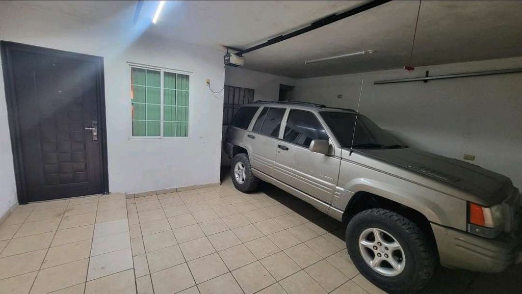 casa-venta-casa-en-venta-fracc-lomas-de-san-isidro-pVj5OFz - Vista 2