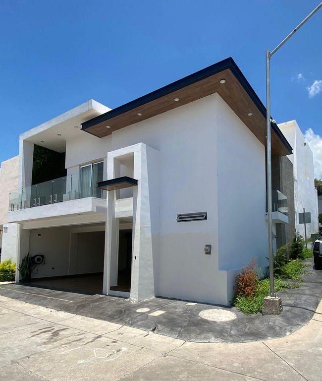 Fachada Principal