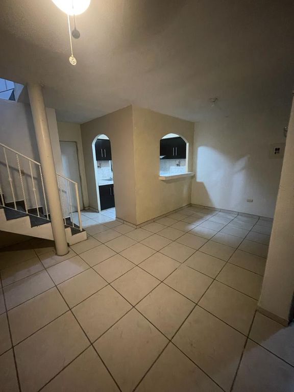 casa-venta-villa-bonita-045360 - Vista 2