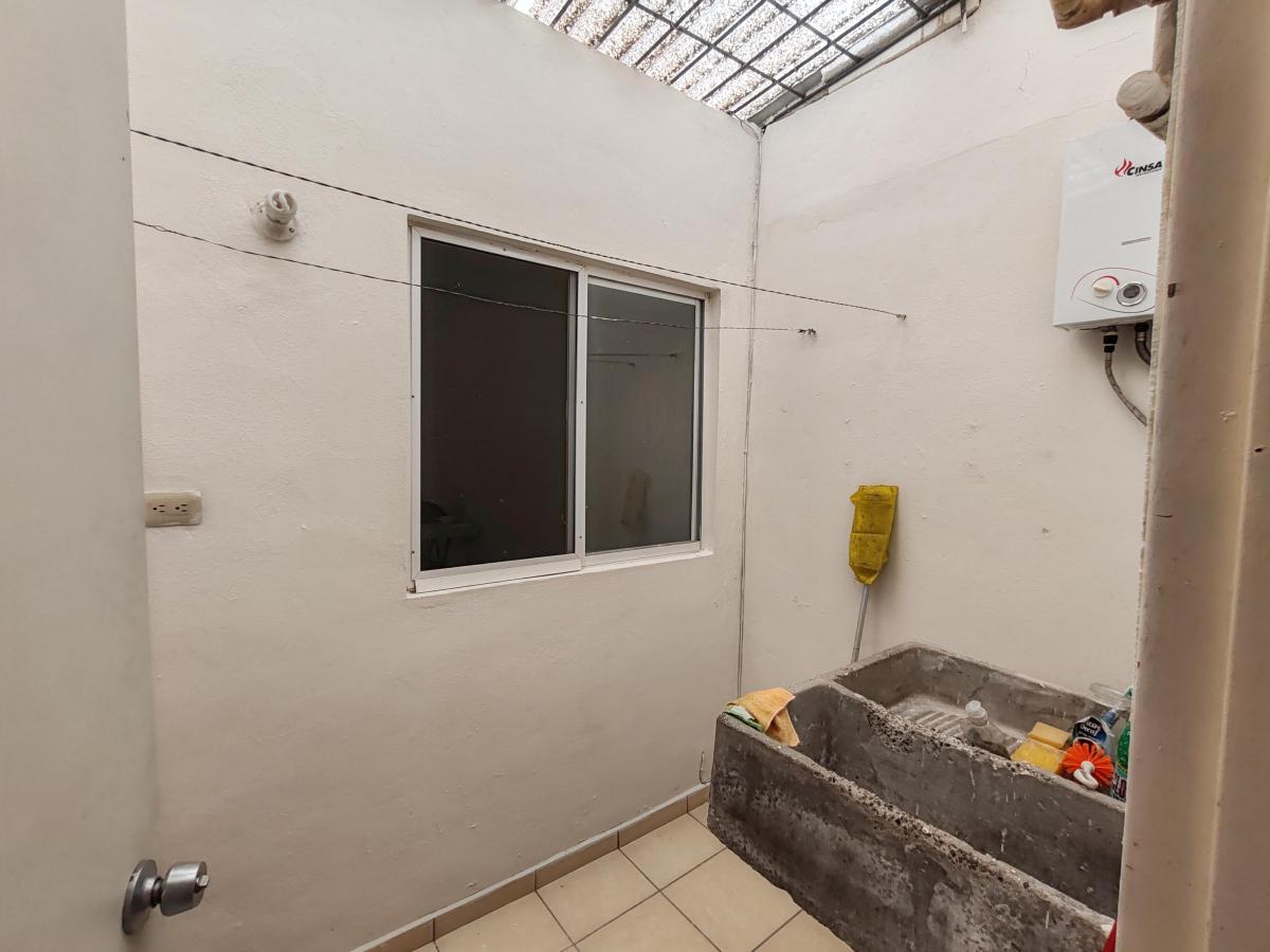 hermosa-casa-en-valle-alto-culiacan - Vista 11