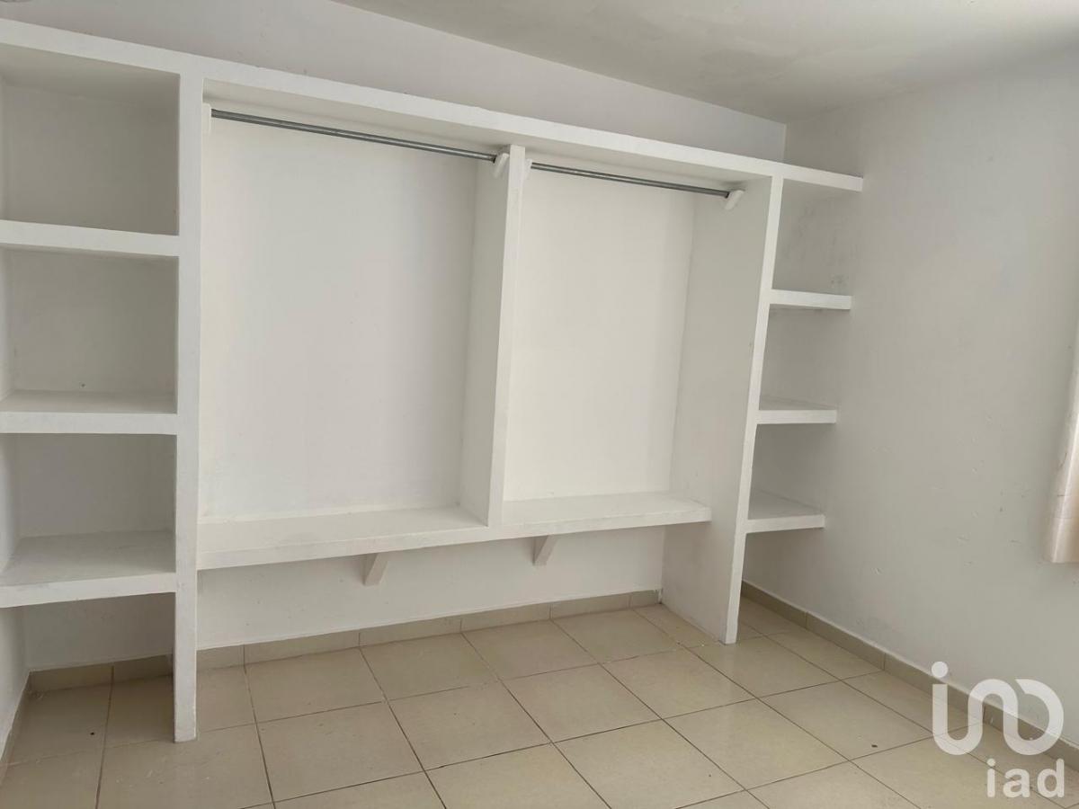 renta-de-casa-en-privada-bosques-del-rio - Vista 24