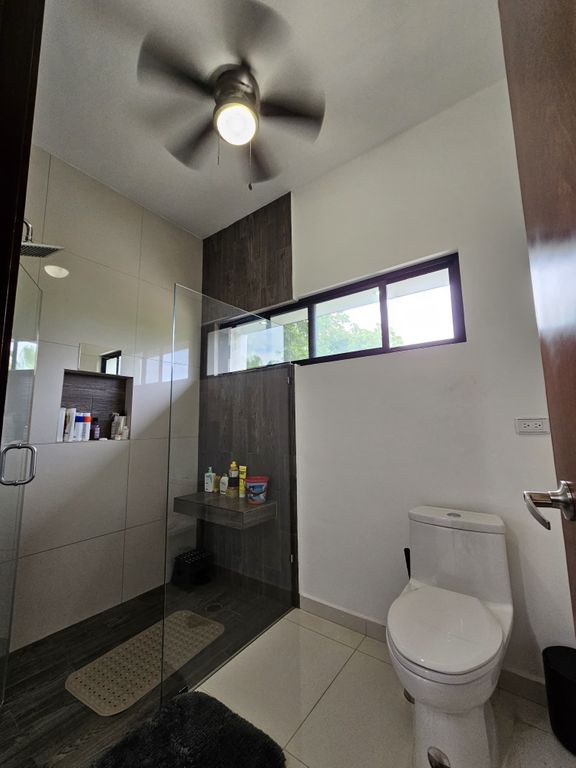 residencia-en-venta-en-barrio-san-francisco-la-primavera-01 - Vista 24