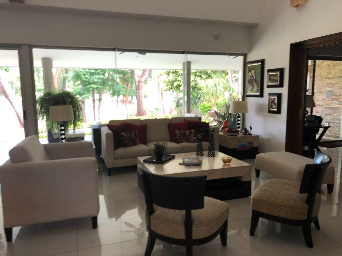 Se Vende Casa en Isla del Oeste en La Primavera