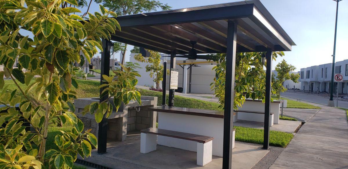 Se Vende Casa en Perisur II Culiacán
