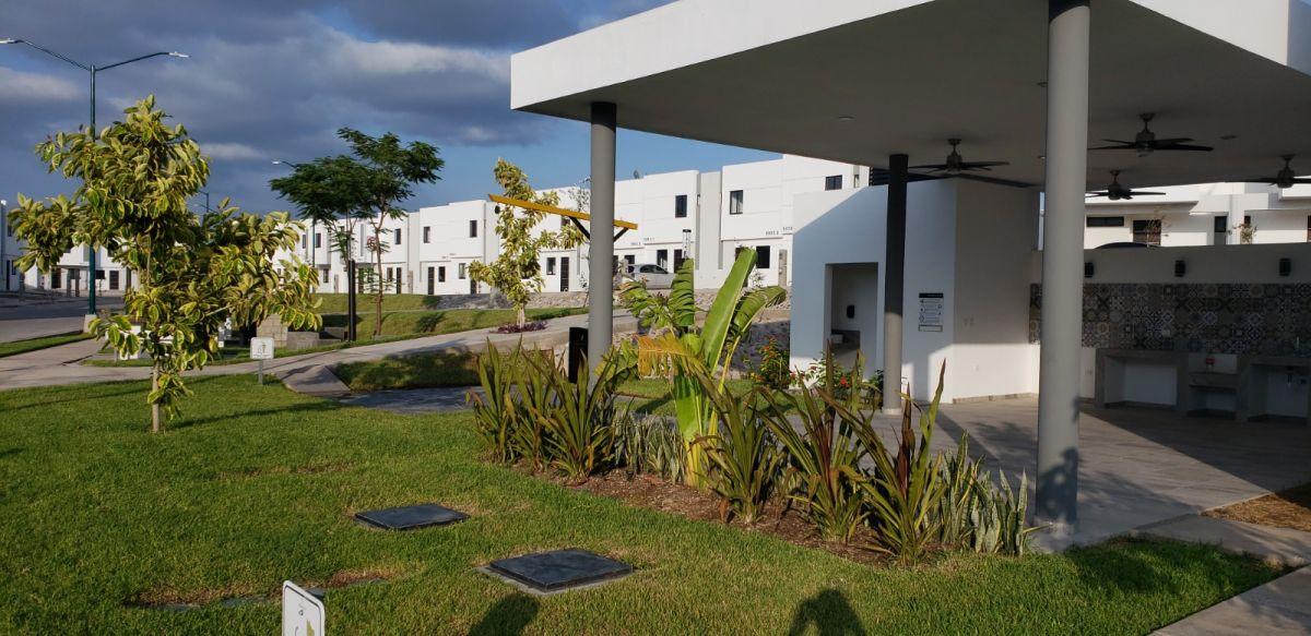 se-vende-casa-en-perisur-ii-culiacan - Vista 24