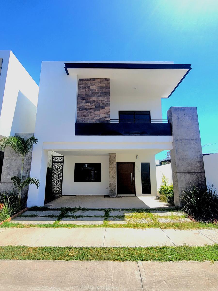 Se Vende Casa en Privada Sector Stanza Toscana