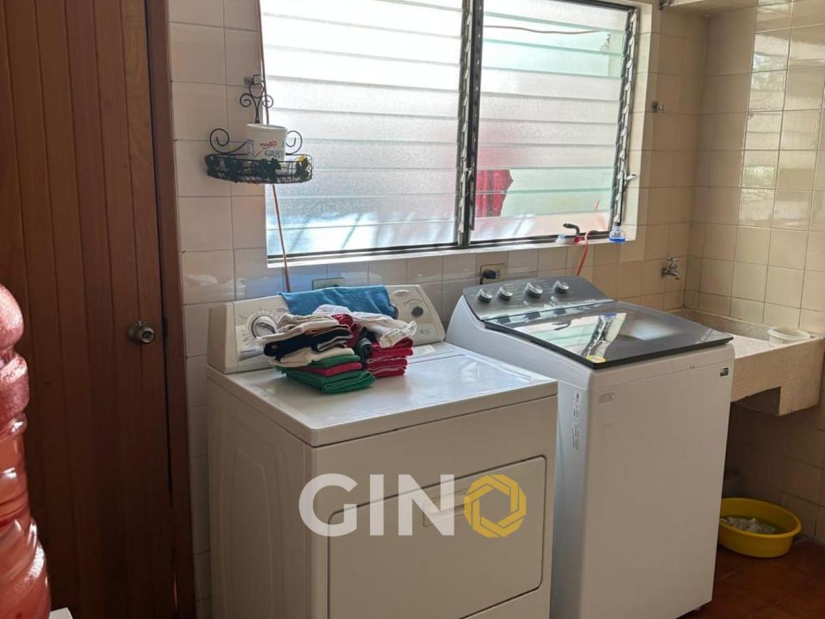 vendo-casa-en-colonia-guadalupe-culiacan - Vista 16